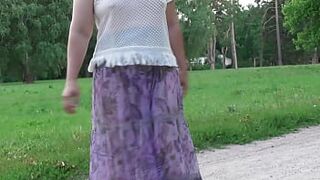 Chubby mature woman show hairy pussy in the park